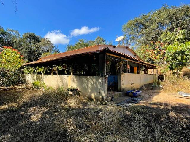 Venda em Quintas da Capela Nova - Itatiaiuçu