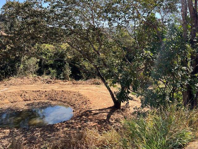 #825 - Terreno para Venda em Itaúna - MG - 2