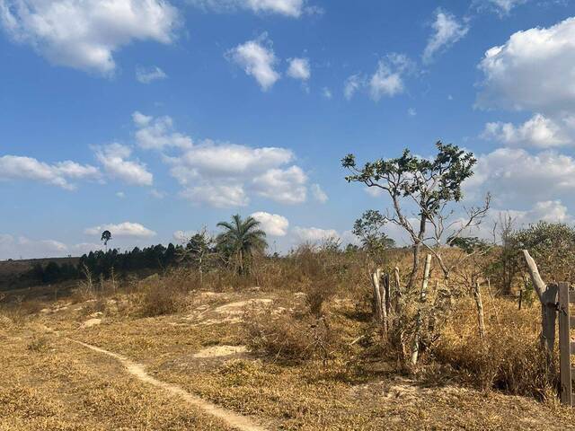 Área para Venda em Itatiaiuçu - 4