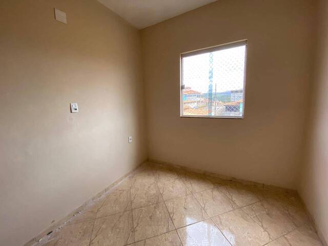 #857 - Apartamento para Venda em Itatiaiuçu - MG - 2